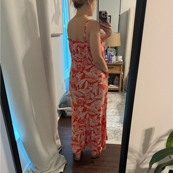 Resort Style Tropical Floral Vacation Orange & White Maxi Dress - Picture 4 of 14